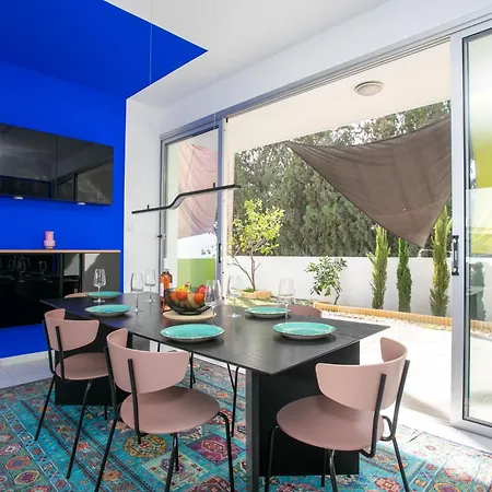 Feriehus Palmove Renovated Meneou House Larnaca