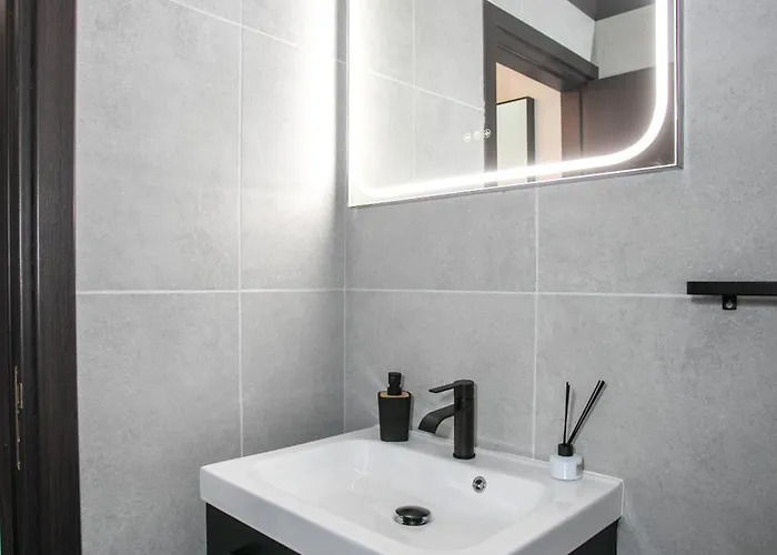 Palmove Renovated Meneou House 別荘